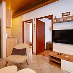 Daire 2 Bedroom Lovely In Kruševo
