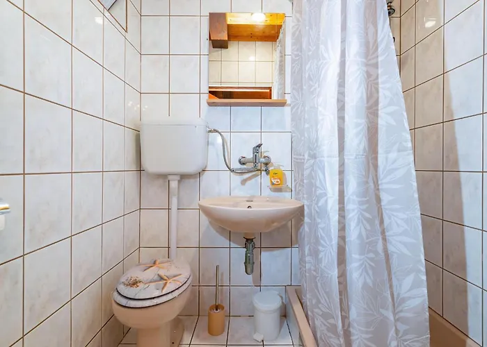 2 Bedroom Lovely In Kruševo